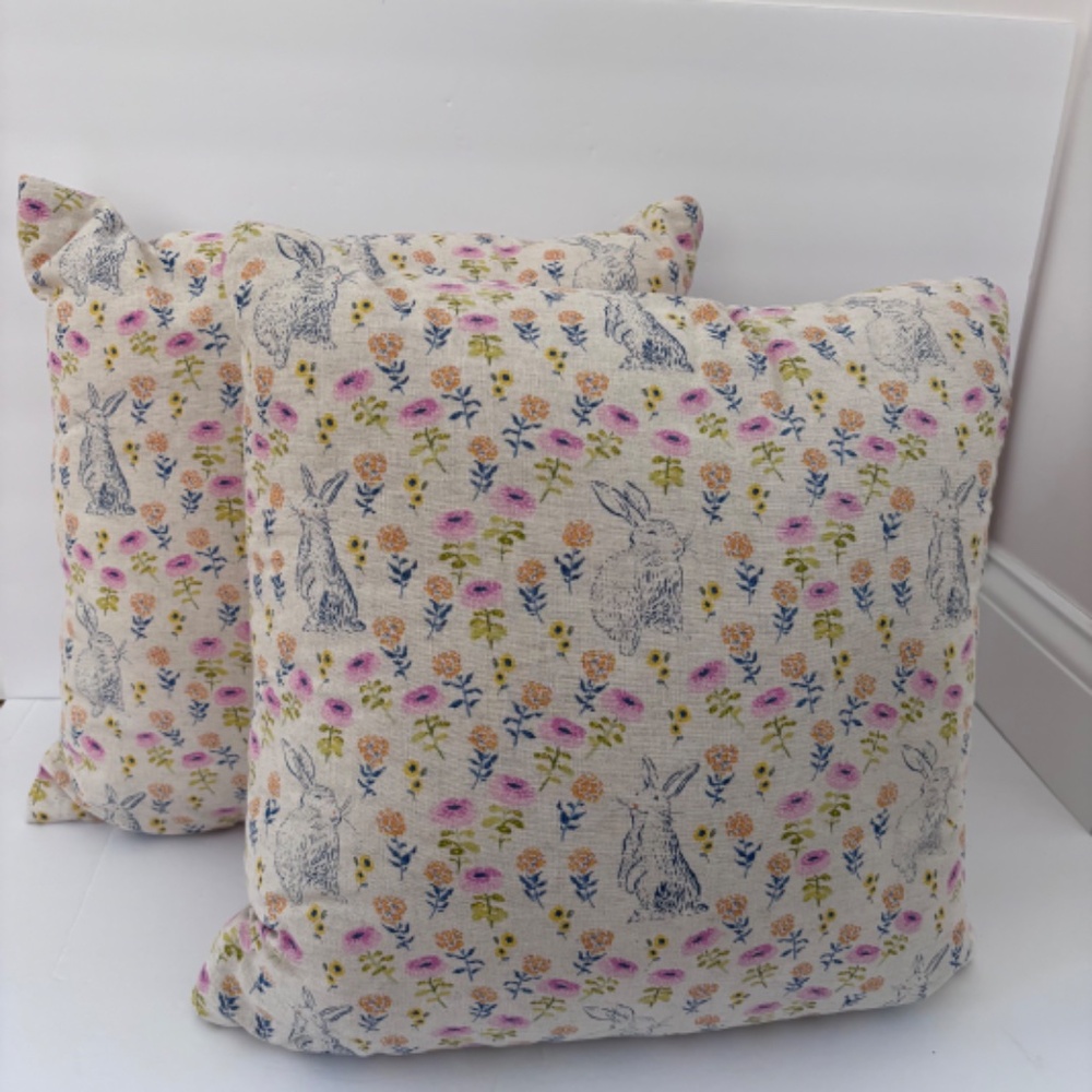 Threshold Target EASTER BUNNY TOSS PILLOWS Floral Flower Square (2 LOT)